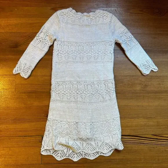 Cat & Jack cream silver knit scalloped long sleeve sweater dress SIZE 7-8 - Picture 4 of 4